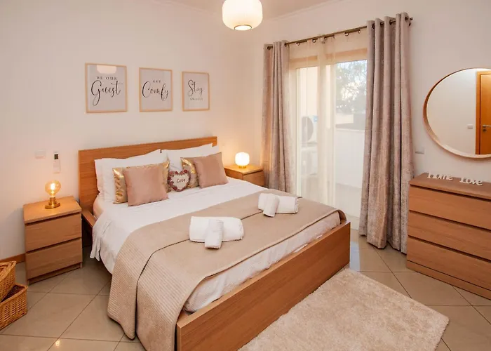 Encosta Da Orada By Ocvillas *